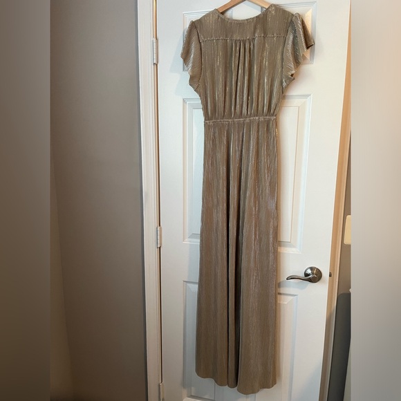 Baltic Born Athena Pleated Maxi Dress in Gold Size S - Picture 5 of 5